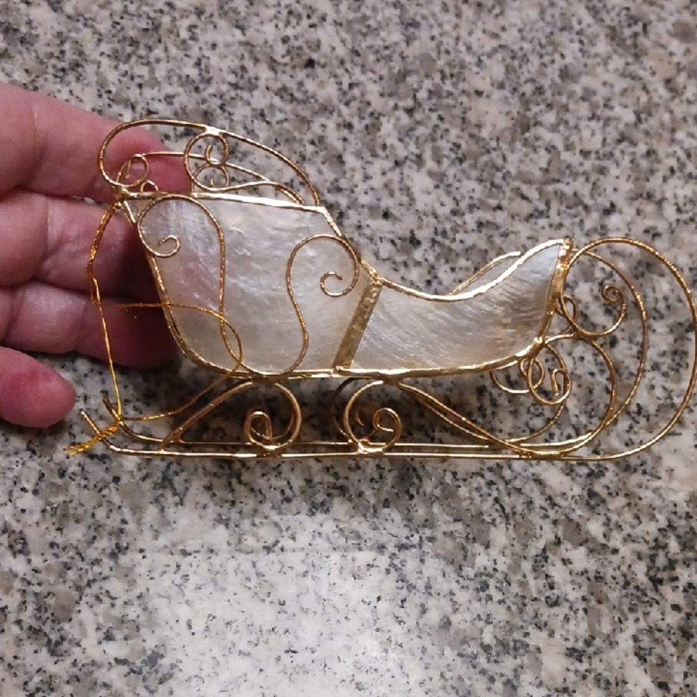 Elegant Gold and Cream Sleigh Ornament  NWOT